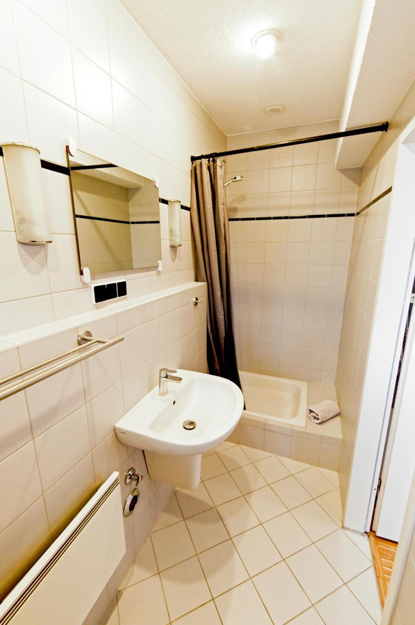 Boardinghouse Steinen Apartment Steinen  ภายนอก รูปภาพ